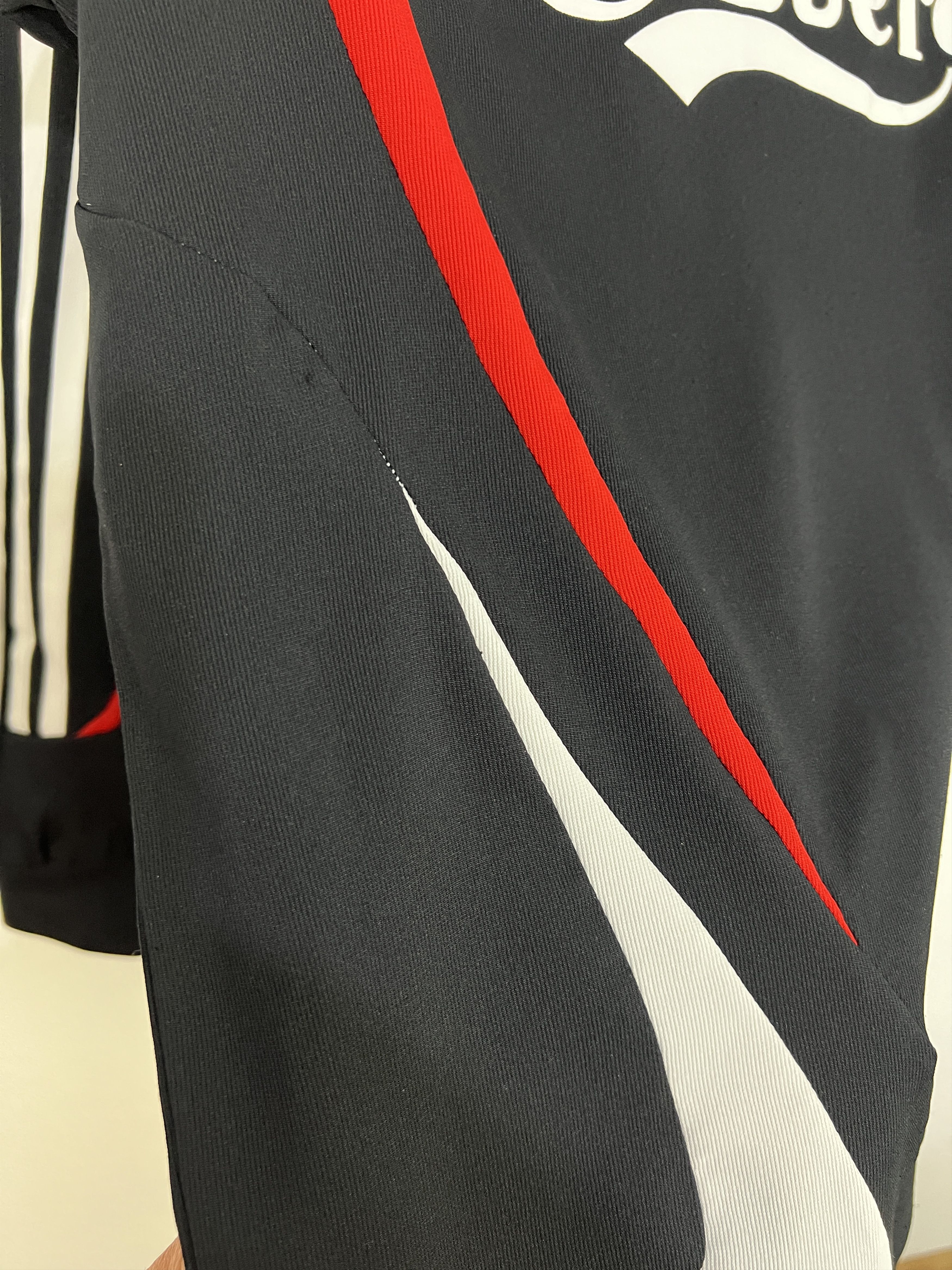 Adidas Vintage Adidas Liverpool Football Sweatshirt Soccer Size US S / EU 44-46 / 1 - 13 Thumbnail