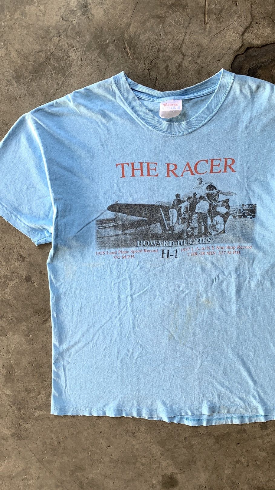 Vintage 1990s "Howard Hughes, The Racer" Hanes Tee Size US XL / EU 56 / 4 - 1 Thumbnail