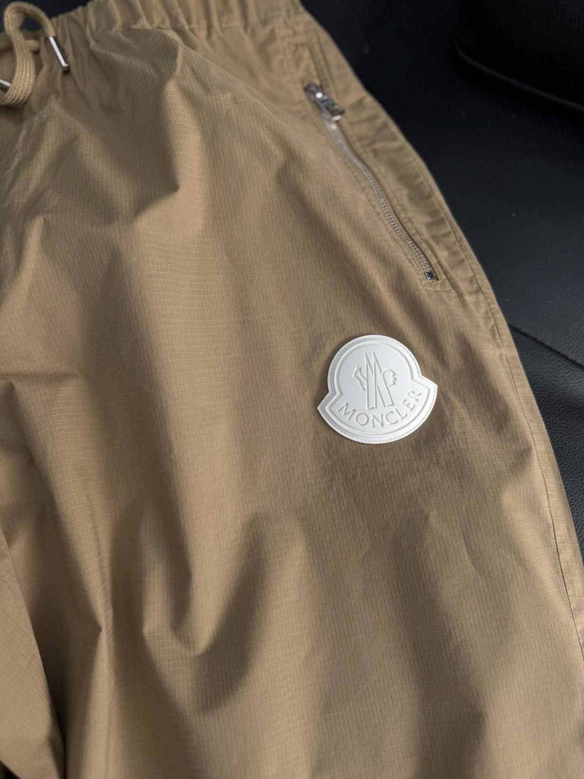 Moncler Moncler Tan Baggy Men Track Pants Size 54 100% Authentic Size US 44 / EU 60 - 6 Thumbnail