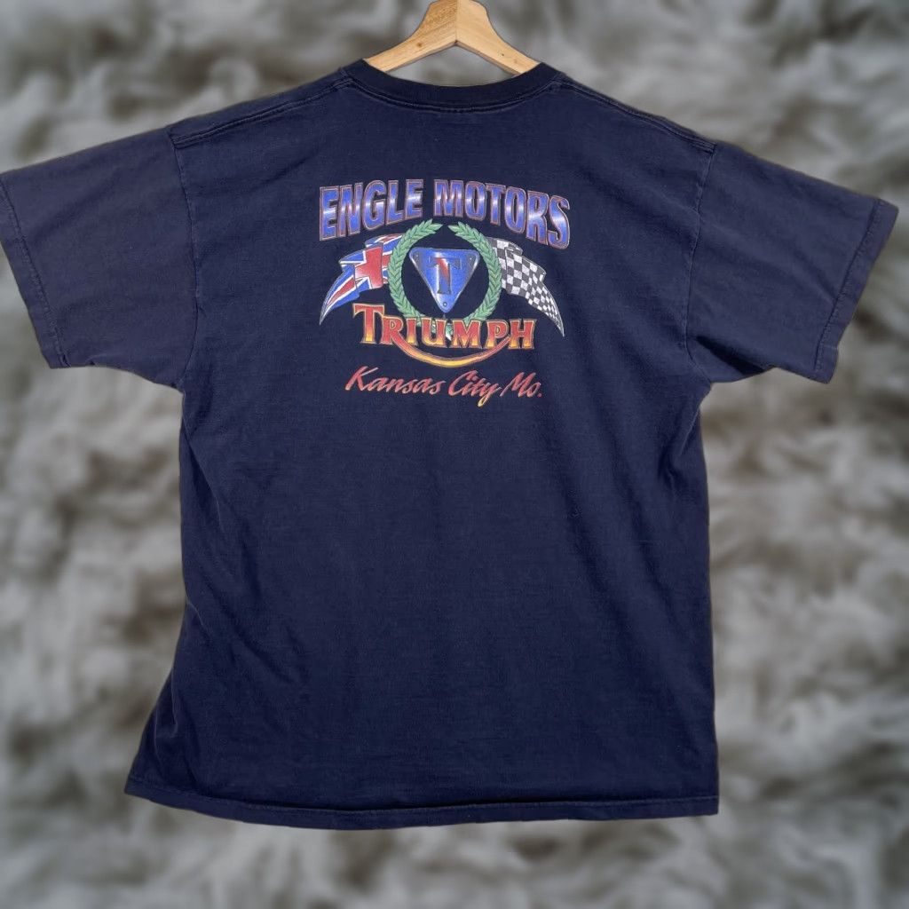 Vintage VINTAGE Triumph Motorcycles Shirt Adult 2XL Navy 90s Engle Kansas City Biker Men T-Shirt Graphic Print Short Sleeve Crew Neck Cotton Blue 90s Pattern Size US XXL / EU 58 / 5 - 1 Thumbnail