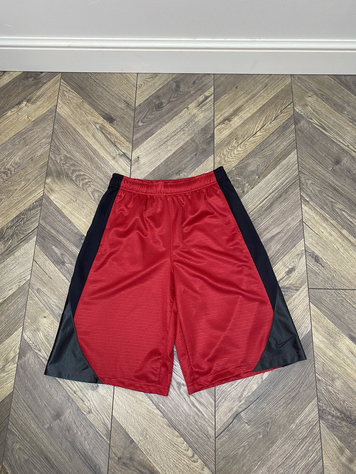 Nike × Vintage Vintage Nike Basketball shorts Size US 34 / EU 50 - 2 Thumbnail