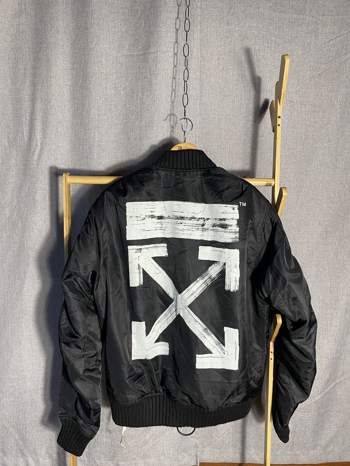 Off white flight jacket best sale