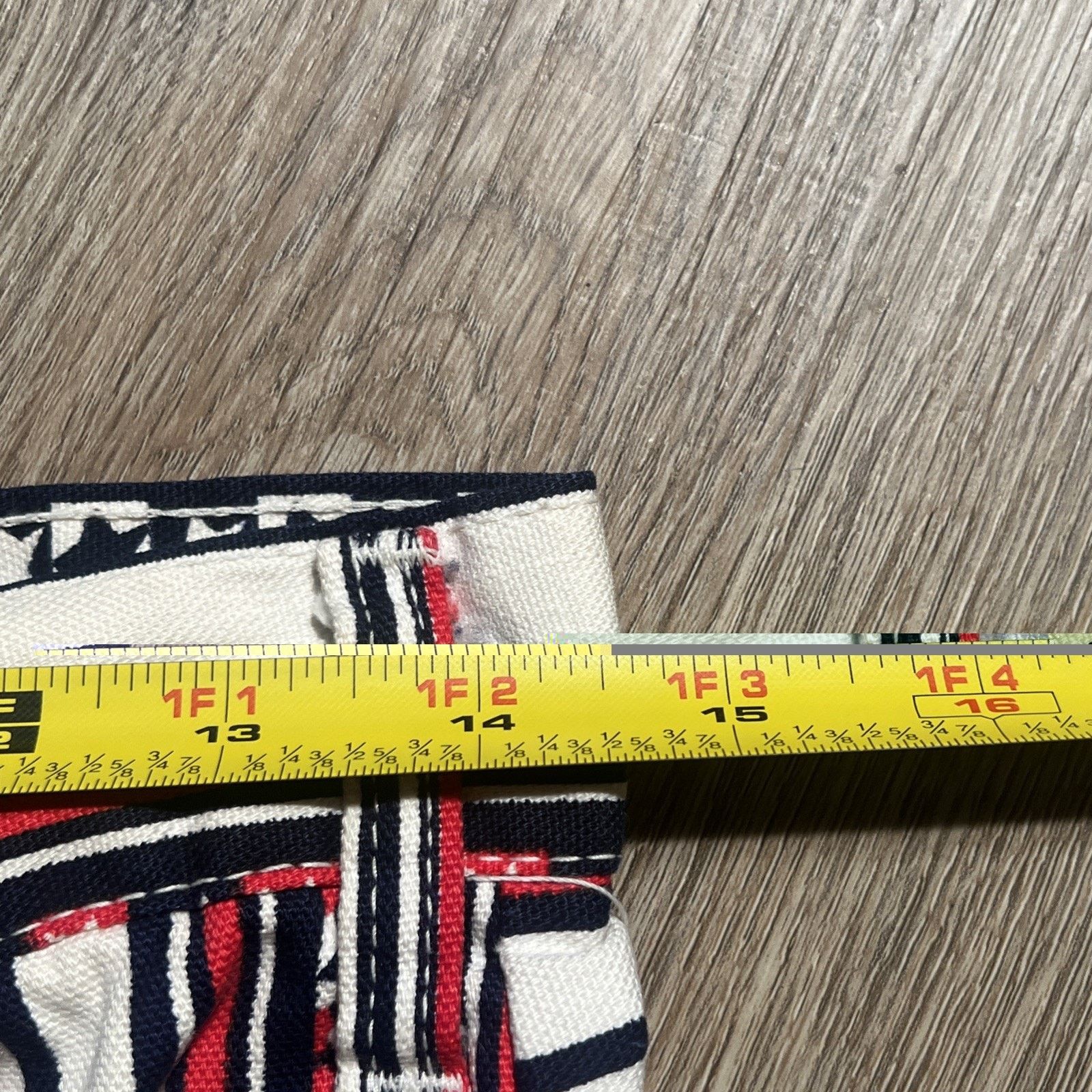 Levi's 60s Vintage LEVI'S Big E Stars Stripes Flare Jeans 29 27 VGC Size US 29 - 16 Thumbnail