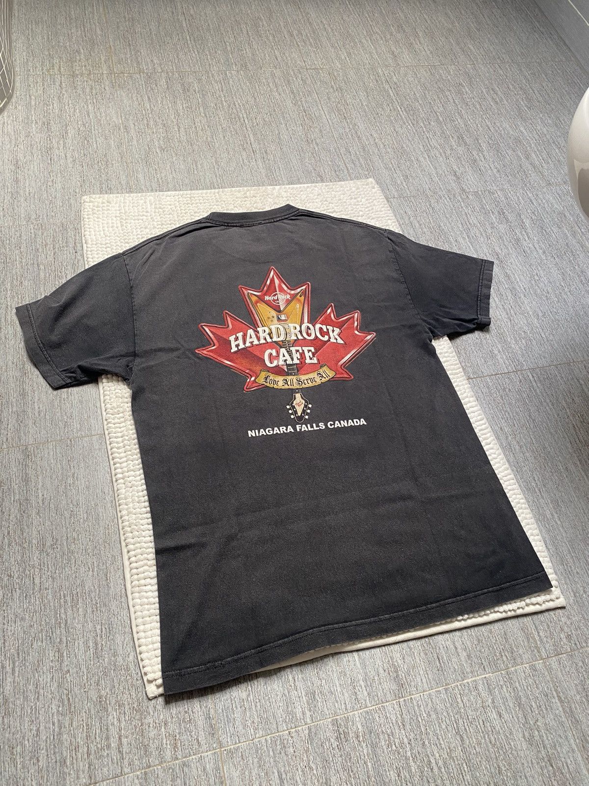 Band Tees × Hard Rock Cafe × Vintage Hard Rock Cafe Niagara Falls Canada Vintage Tee L rock y2k Size US L / EU 52-54 / 3 - 12 Thumbnail