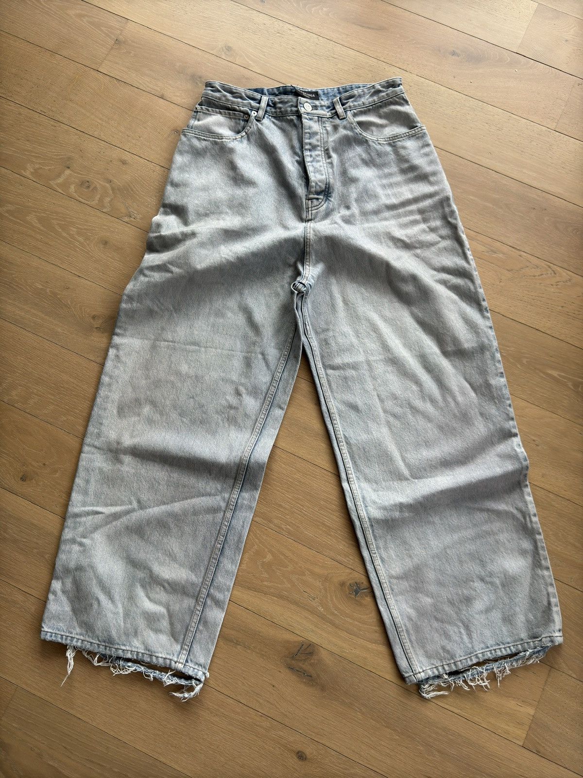 Balenciaga BALENCIAGA BAGGY DENIM Size US 32 / EU 48 - 1 Thumbnail