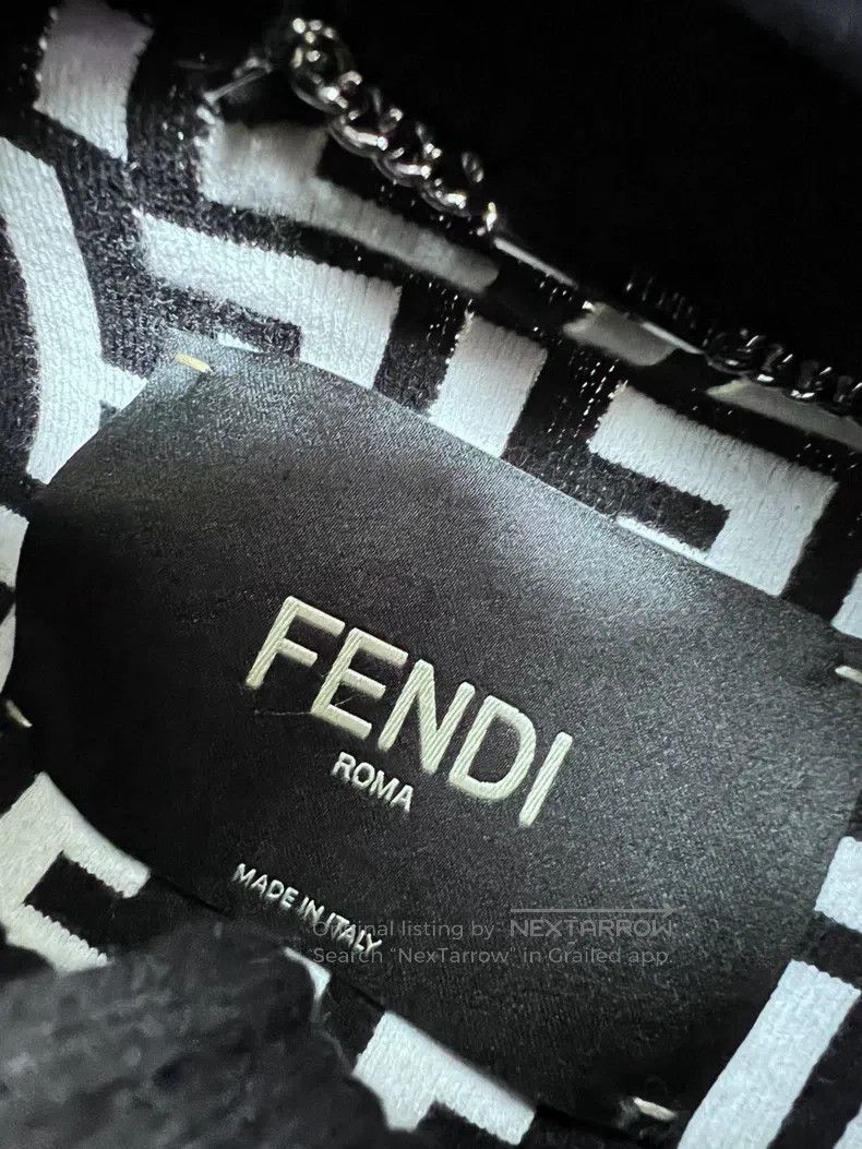Fendi Fendi Black and White Vintage Print Mink Knit Short Leathe Size XS / US 0-2 / IT 36-38 - 6 Thumbnail