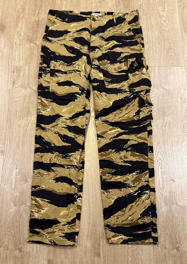 The Real McCoy's The REAL McCOY'S Size MGolden Tiger Camouflage Military Pan Size US 27 - 1 Thumbnail