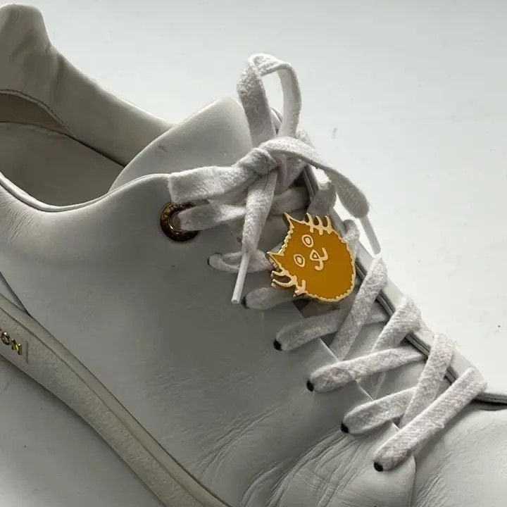Other Louis Vuitton Cat Illustration White Sneakers -2508 Size US 7 / IT 37 - 6 Thumbnail