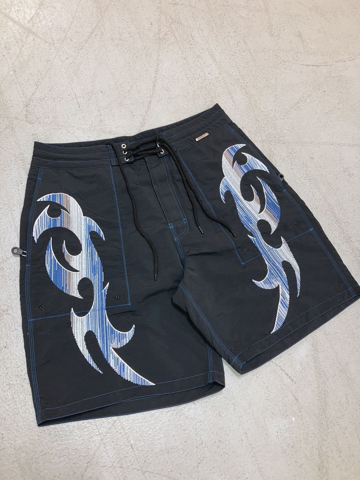 Harley Davidson × Vintage CRAZY VINTAGE Y2K HARLEY DAVIDSON CHROME LIGHTNING SHORTS Size US 32 / EU 48 - 3 Thumbnail