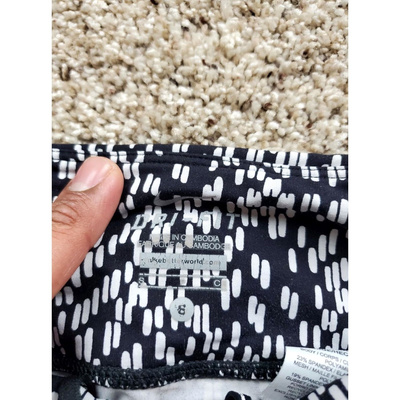 Nike Nike Dri-FIT Leggings Womens S Black White Stretch Ankle Running Yoga Gym Vented Trending activewear Womens Size 28" / US 6 / IT 42 - 4 Thumbnail