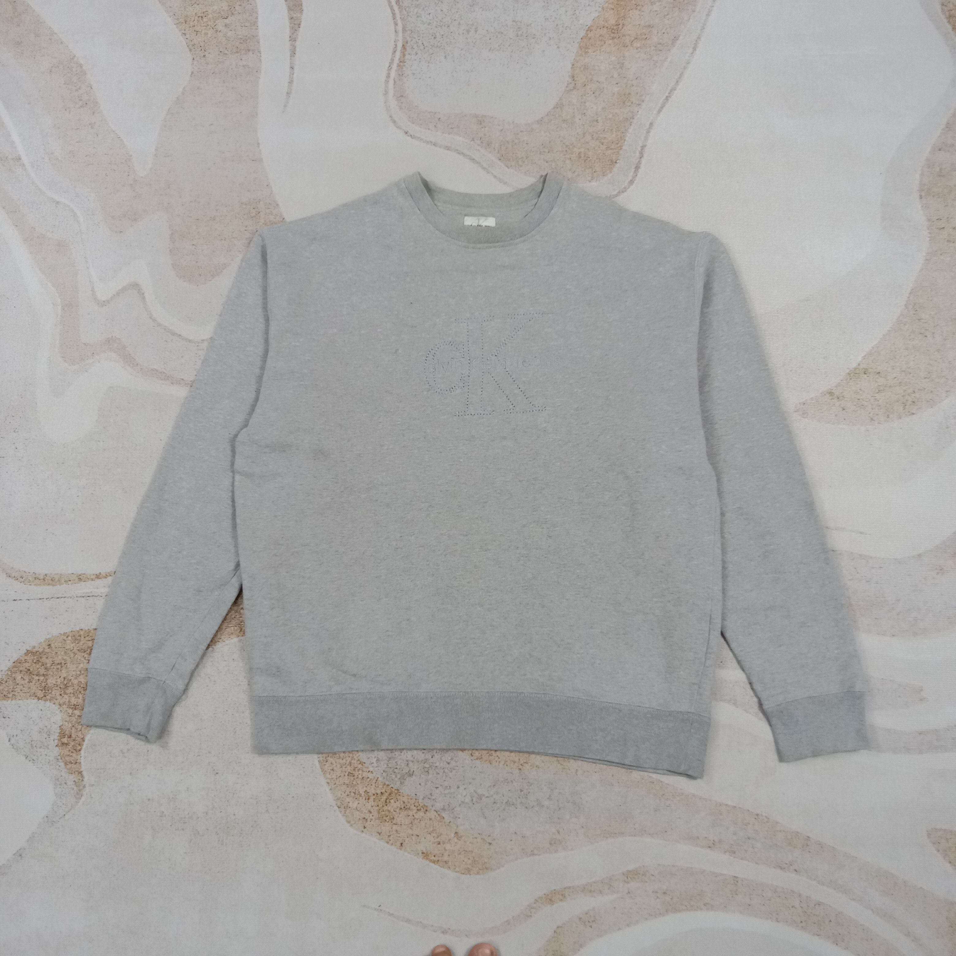 Calvin Klein Calvin Klein Jeans Italian Designer Sweatshirt C287N34 Size US M / EU 48-50 / 2 - 1 Thumbnail