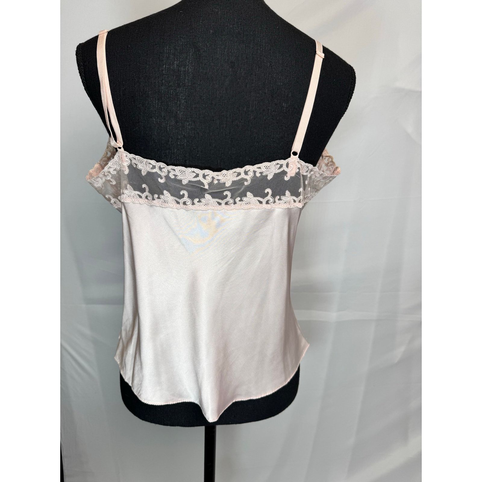Vintage Vtg Wacoal Blush Pink Lace Camisole Japan Med Coquette Size M / US 6-8 / IT 42-44 - 4 Thumbnail
