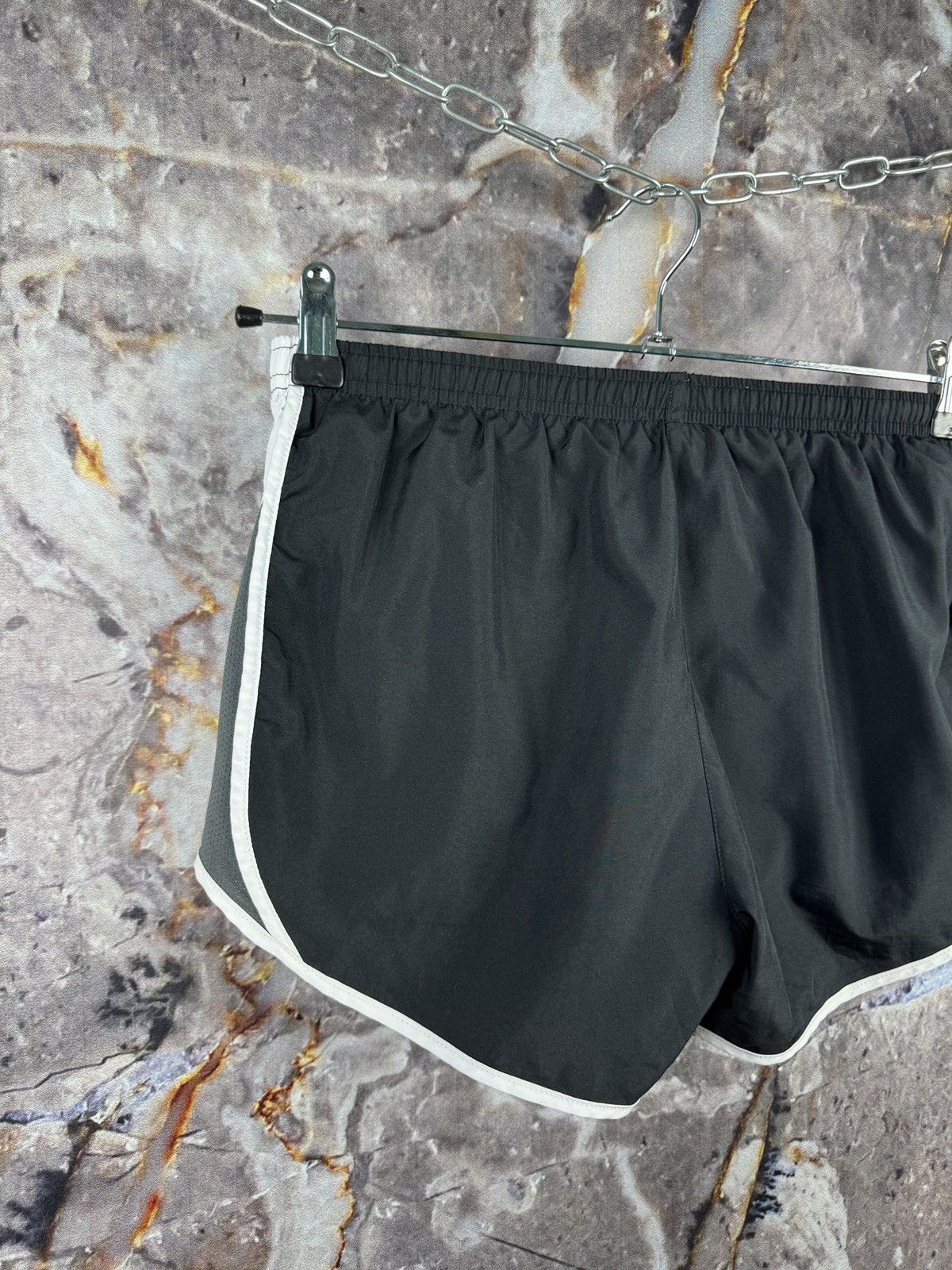 Nike Women’s Nike Running Shorts Sportswear Size Small Size 27" / US 4 / IT 40 - 7 Thumbnail