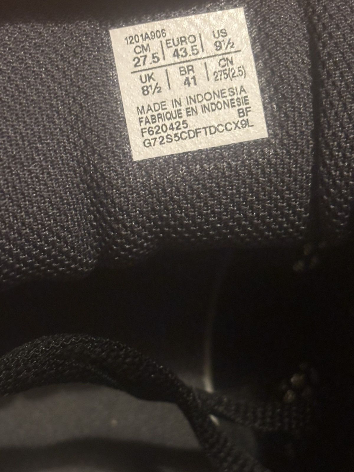 Asics Black Pure Silver Asics Size US 9.5 / EU 42-43 - 7 Thumbnail