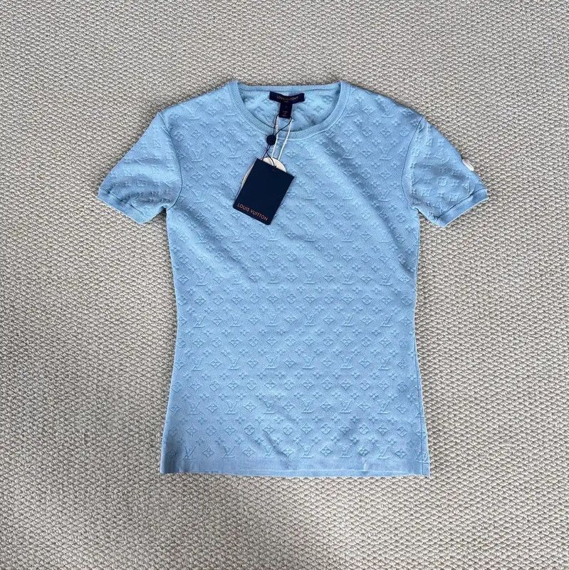 Louis Vuitton Louis Vuitton Light Blue Cotton T-Shirt 0089 Size S / US 4 / IT 40 - 1 Thumbnail