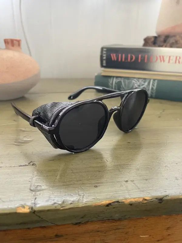 Vintage Punk Carti Sunglasses Size ONE SIZE - 1 Thumbnail