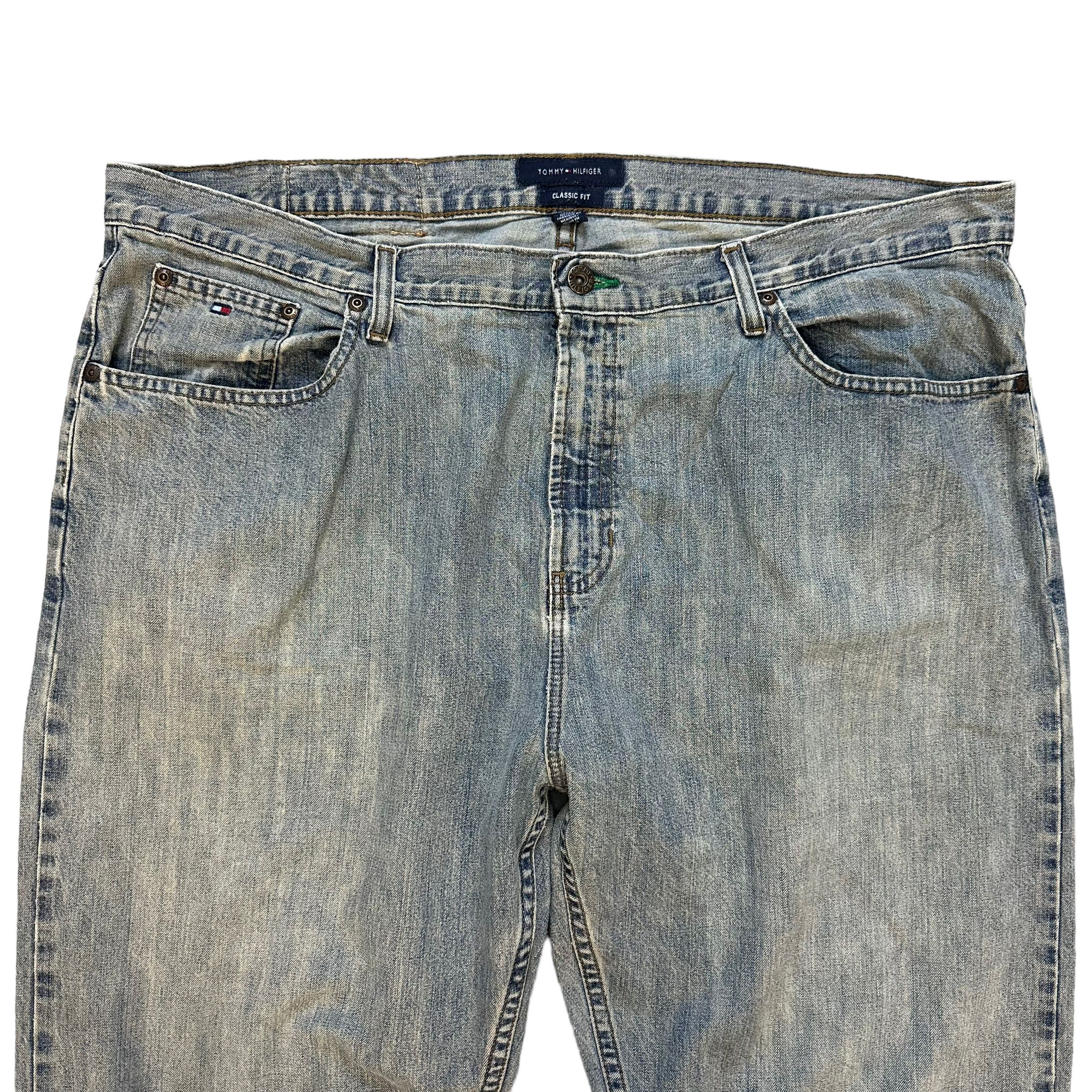 Tommy Hilfiger TOMMY HILFIGER CLASSIC FIT LIGHT WASH DENIM PANTS #7455-147 Size US 43 - 2 Thumbnail