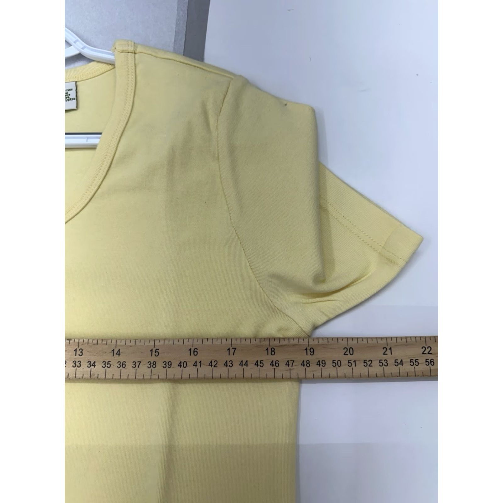 Orvis VINTAGE Orvis Shirt Women’s S Yellow Short Sleeve Round Neck Cotton NWTs Size S / US 4 / IT 40 - 7 Thumbnail