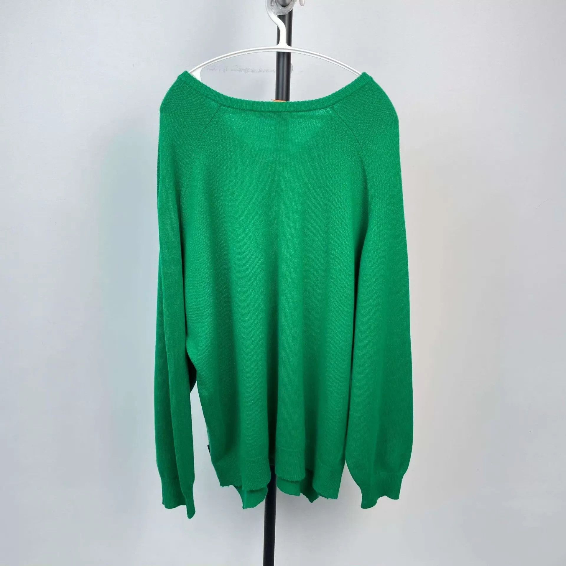Balenciaga Balenciaga Women's Green Sweater Size 36 Size XS / US 0-2 / IT 36-38 - 2 Thumbnail