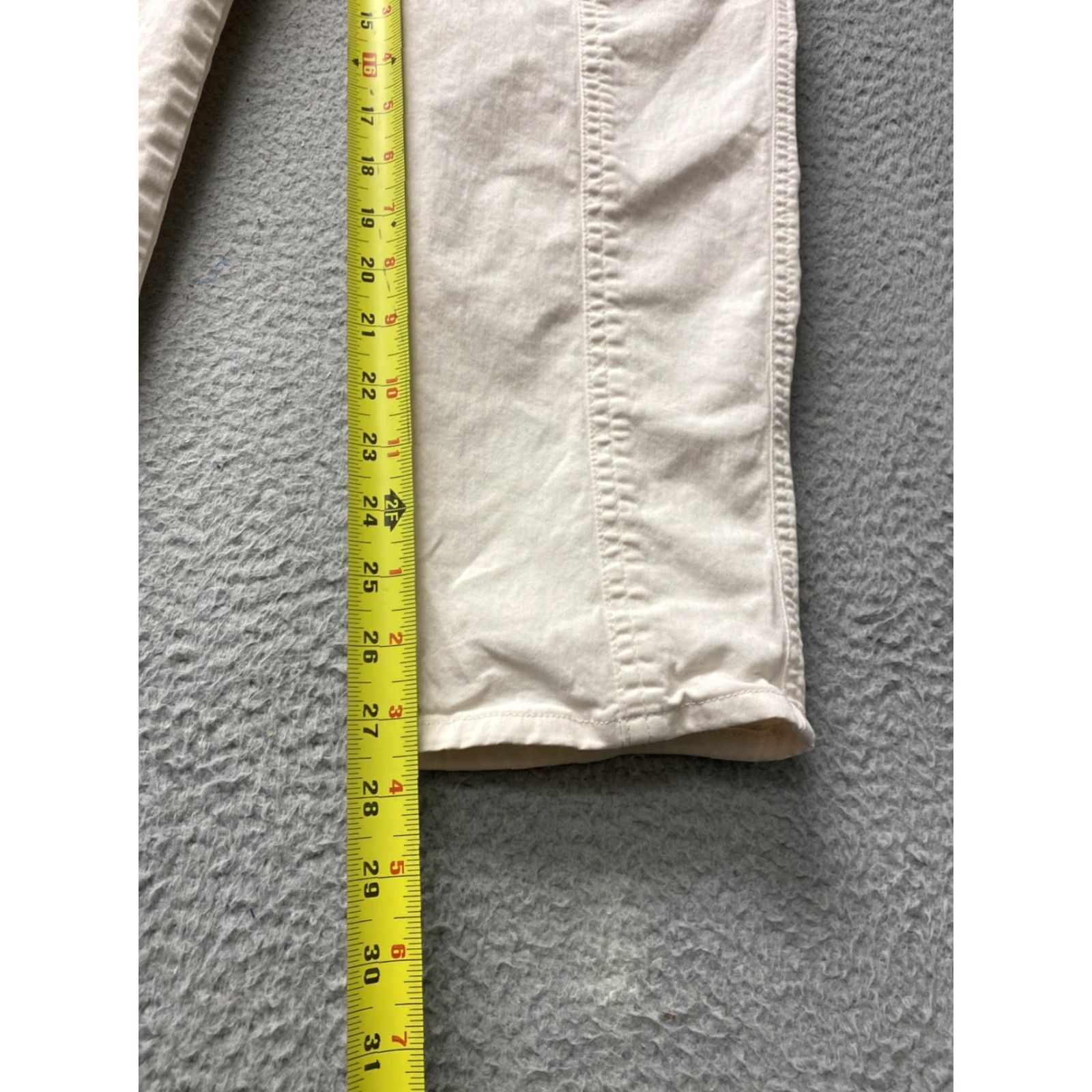 Gap GAP Cargo Pants Women Size 12 Beige High Rise Straight Leg Casual Size 34" / US 12 / IT 48 - 6 Thumbnail