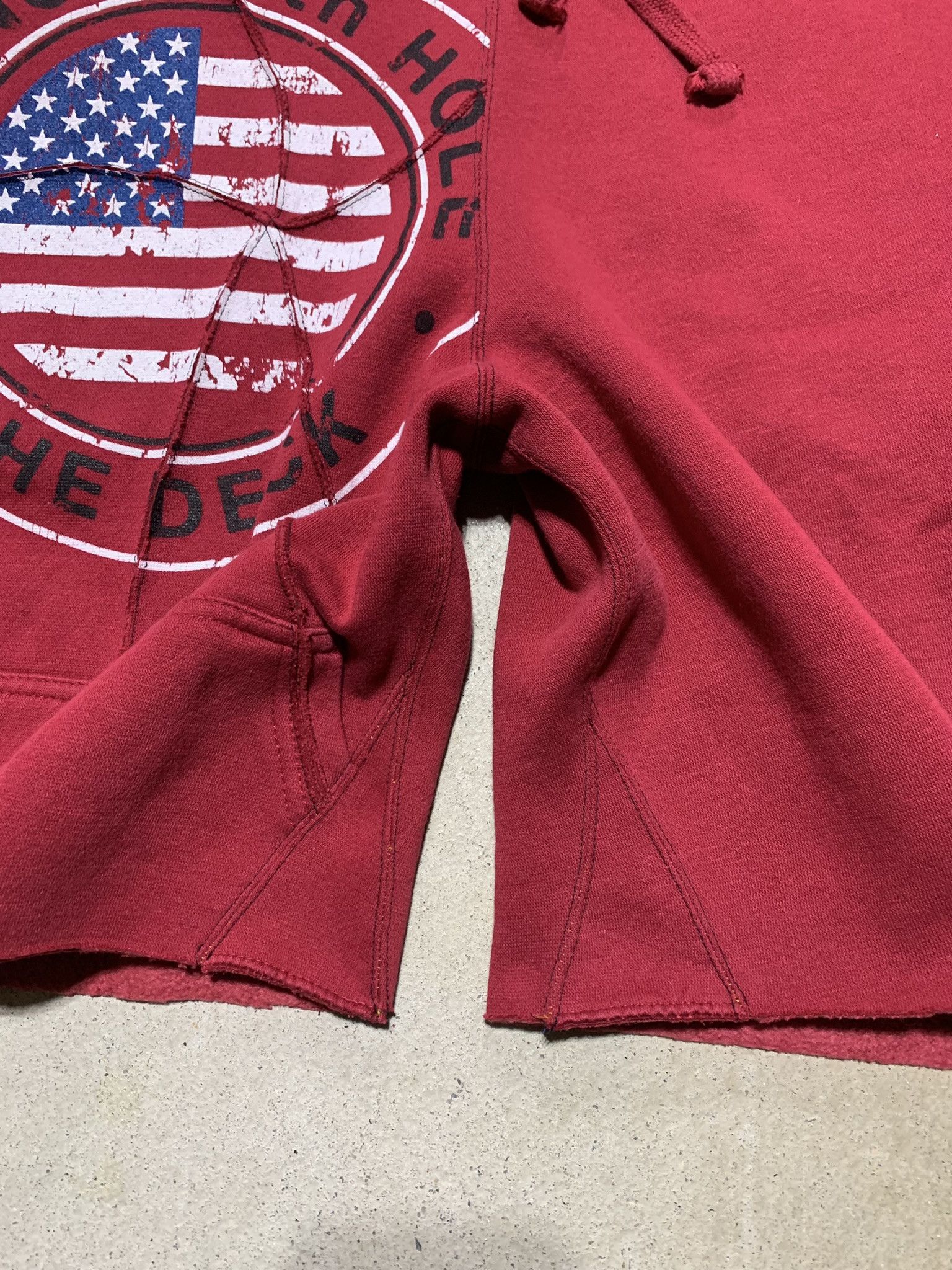 Japanese Brand Closure Projects Spiral Shorts - The Deck Size US 32 / EU 48 - 3 Thumbnail