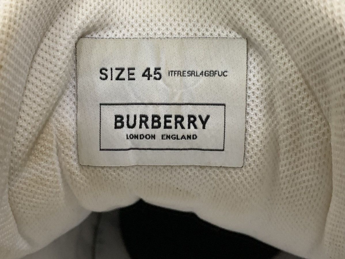 Burberry BURBERRY AUXBURTON LEATHER QUILTED SNEAKERS Size US 12 / EU 45 - 2 Thumbnail