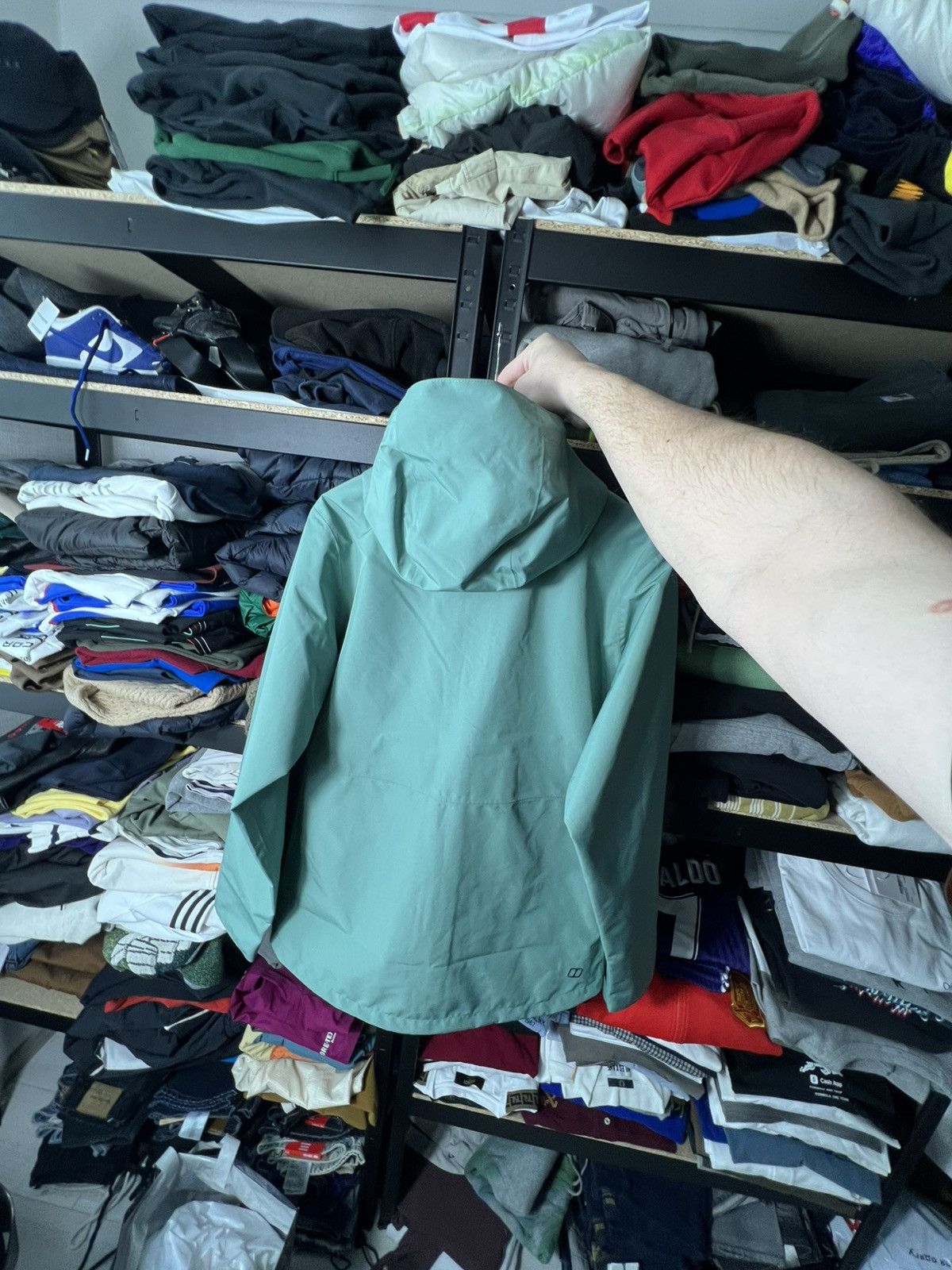 Berghaus Berghaus Gore-Tex Waterproof Hiking Rain Jacket Green Size L Size US L / EU 52-54 / 3 - 13 Thumbnail
