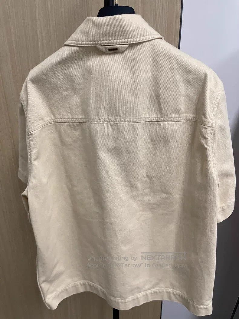 Louis Vuitton Louis Vuitton Embossed logo short sleeve shirt denim jacke Size US S / EU 44-46 / 1 - 2 Thumbnail
