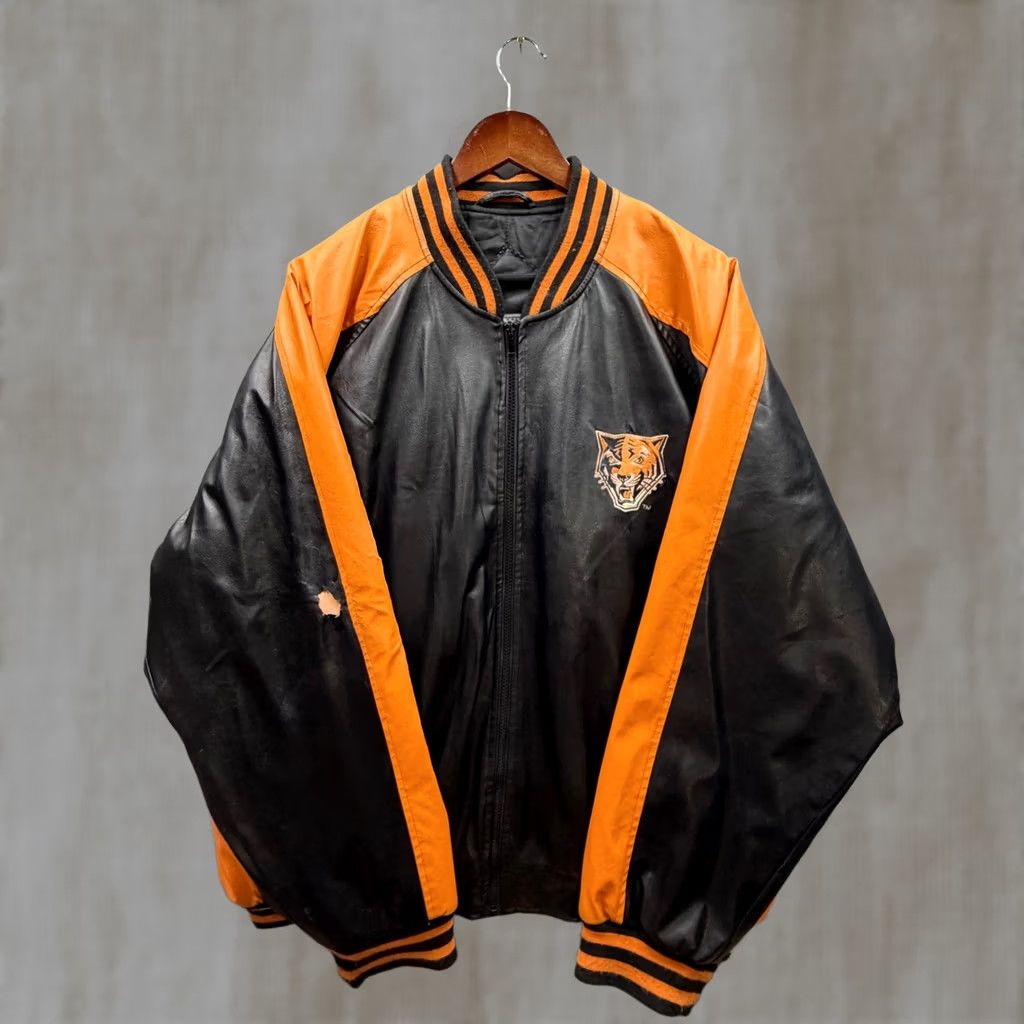 Vintage VINTAGE? No Size US XL / EU 56 / 4 - 1 Thumbnail