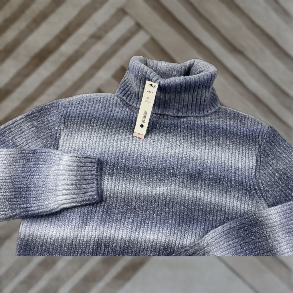 AQUA NWT AQUA Ombre Turtleneck Sweater Women's Small Blue Combo Cropped Pullover Size S / US 4 / IT 40 - 1 Thumbnail
