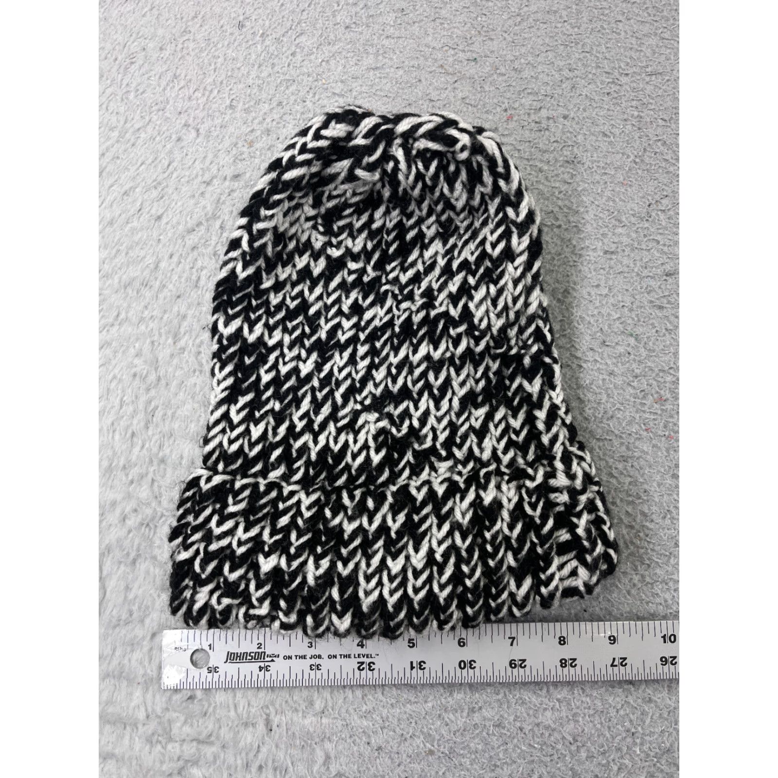 Vintage Handmade Beanie Toque Adult One Size Black Knit Acrylic Blend Snow Outdoor Hat/Cap Beanie Unisex Adults Winter Outdoor Ski Mens Womens Size ONE SIZE - 3 Thumbnail