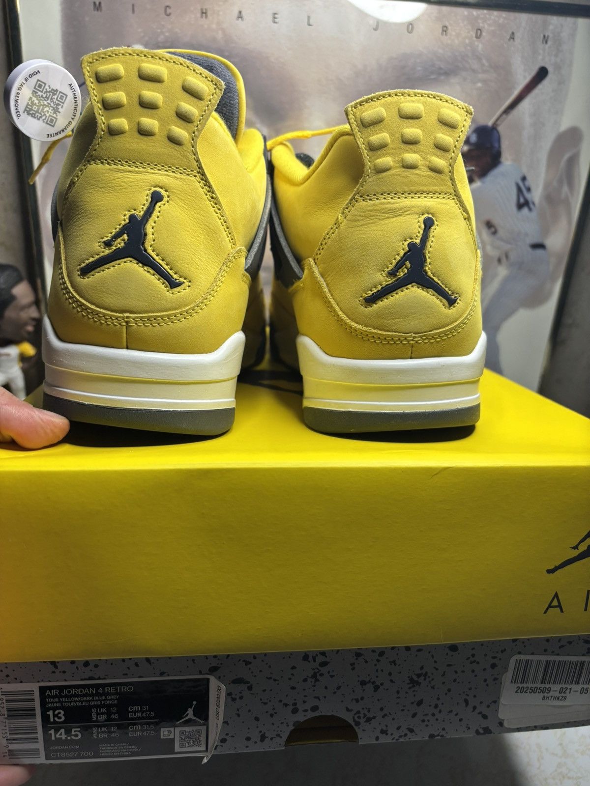 Jordan Brand Jordan Retro 4 ‘lightning ’ Size US 13 / EU 46 - 7 Thumbnail