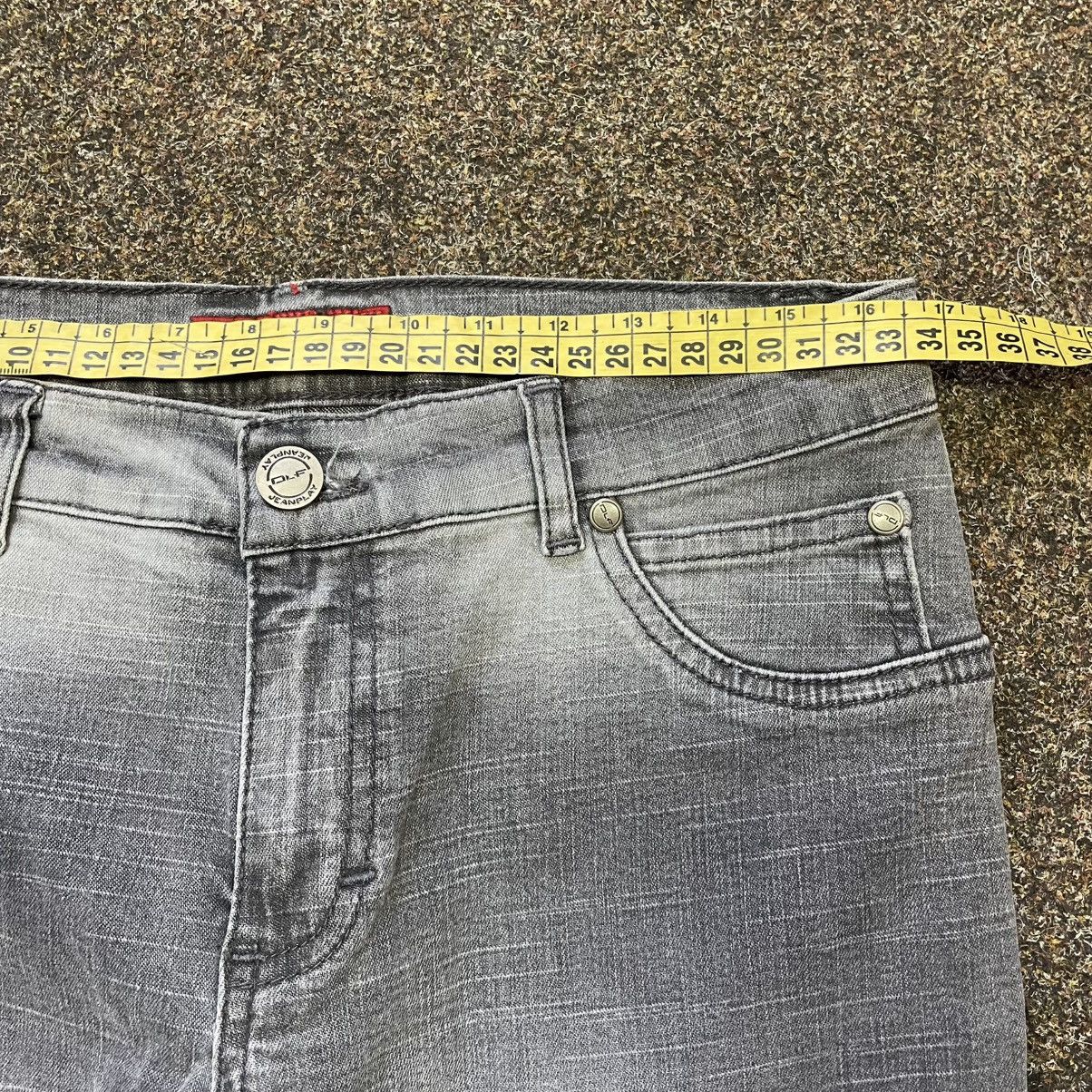 Vintage Vintage 90s Y2K Light Wash Flared Denim Jeans Wide Leg Faded Size 32" / US 10 / IT 46 - 6 Thumbnail