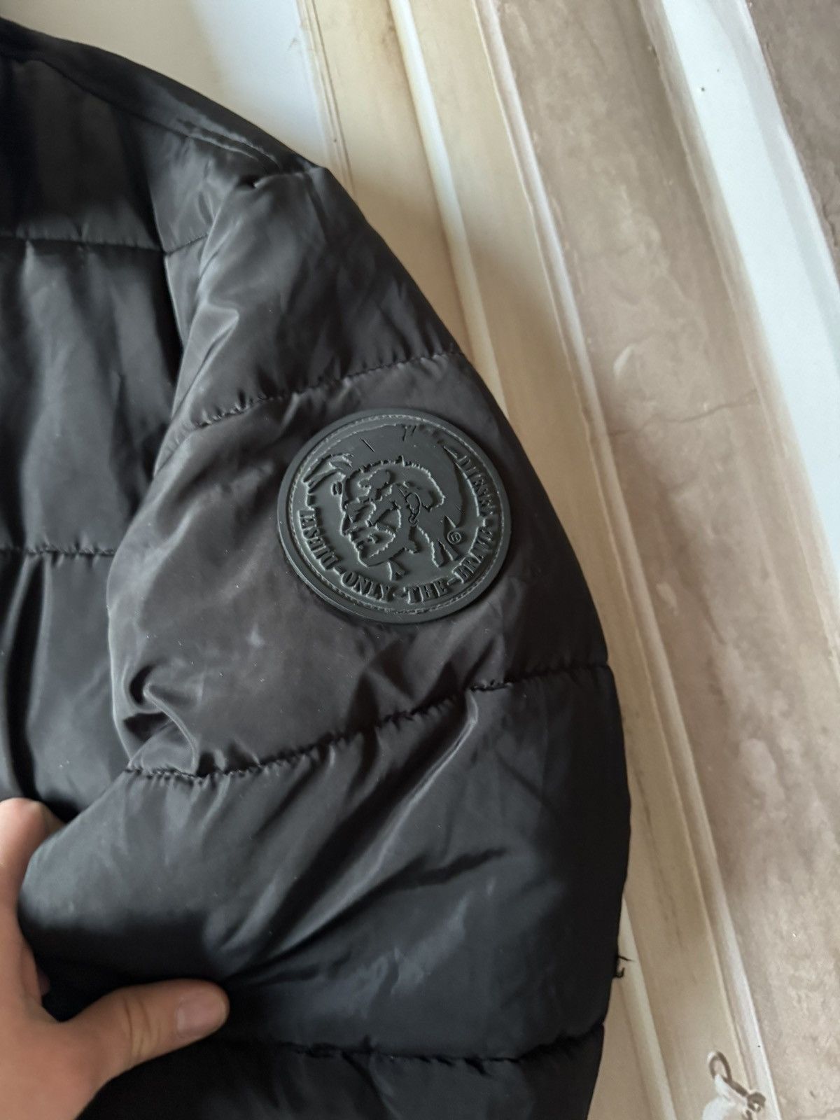 Diesel Vintage Diesel Black Puffer Jacket – Minimal Logo – Y2K Size US L / EU 52-54 / 3 - 6 Thumbnail