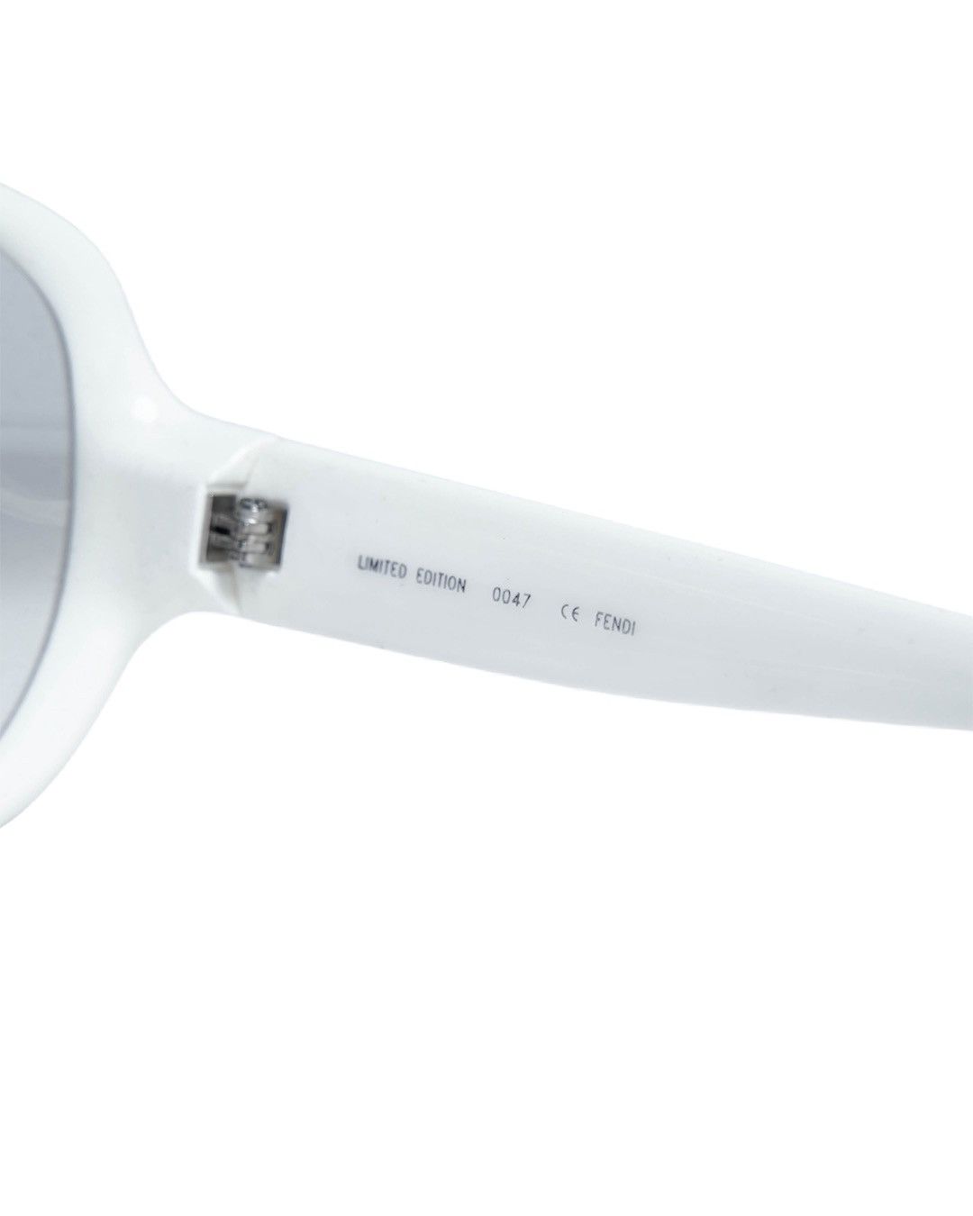 Fendi Fendi Limited Edition Sunglass + Earmuffs Set Size ONE SIZE - 9 Thumbnail