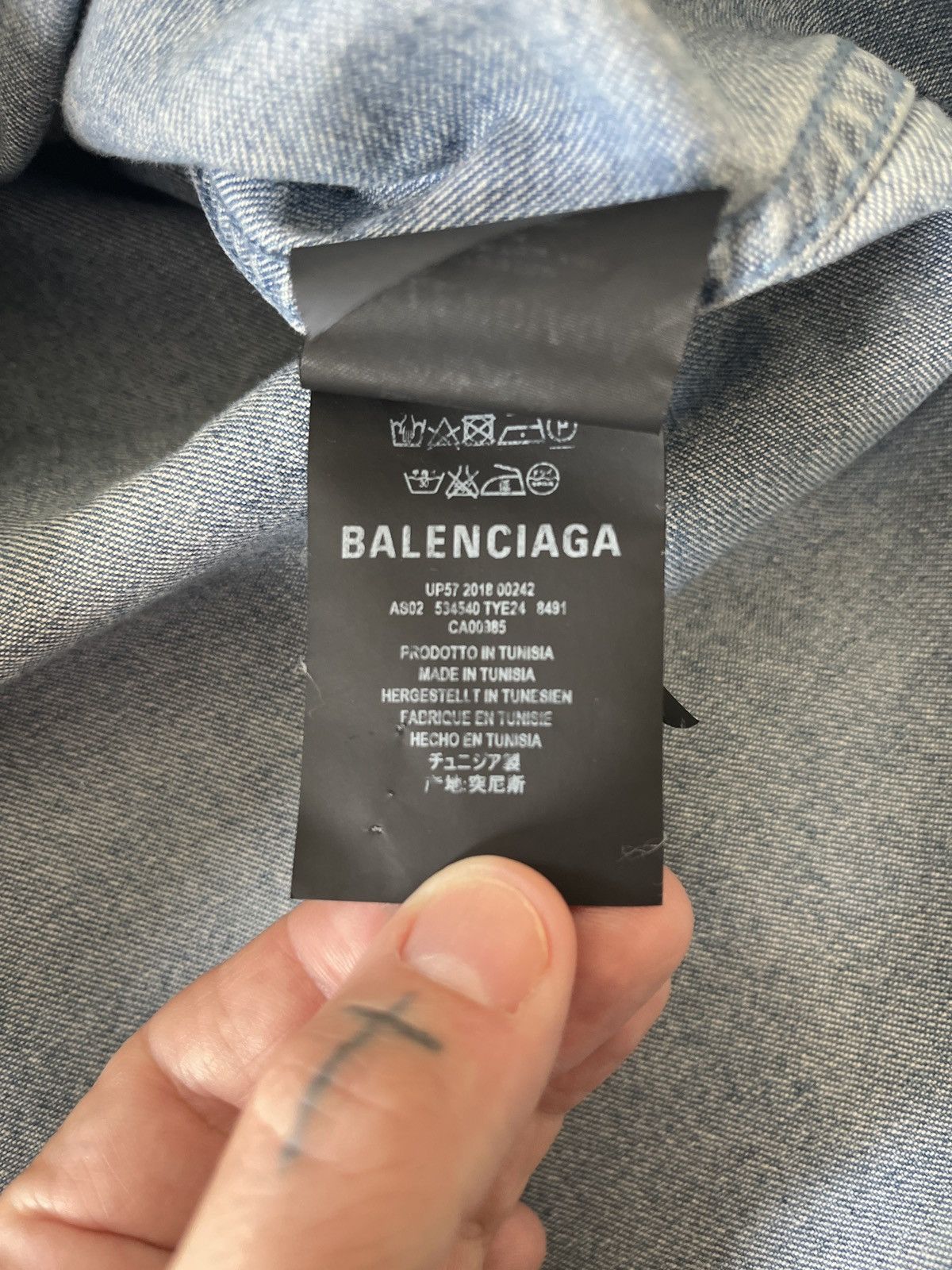 Balenciaga Oversized denim shirt Size US M / EU 48-50 / 2 - 10 Thumbnail