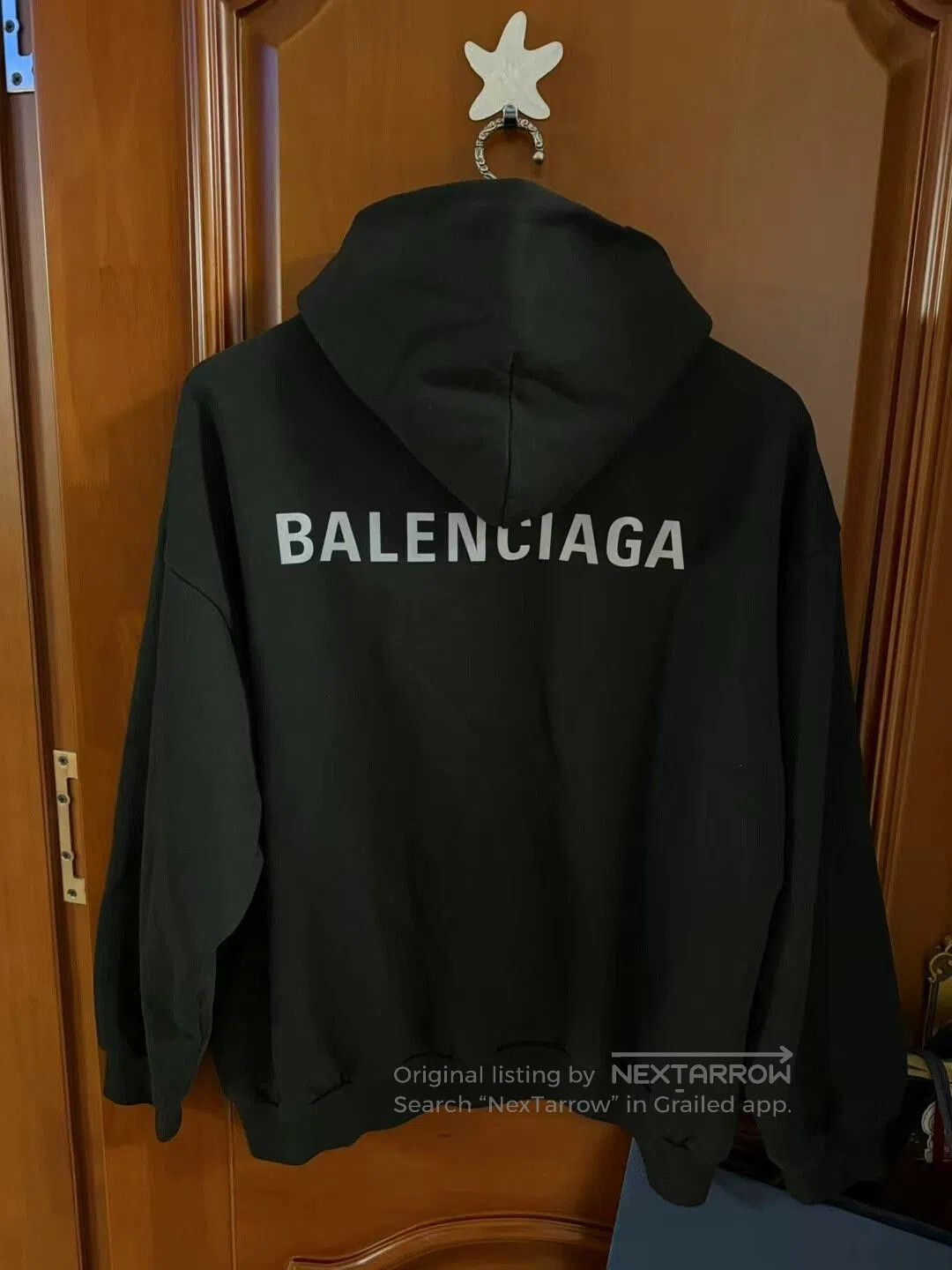 Balenciaga balenciaga reflective logo black sweatshirt. Size US S / EU 44-46 / 1 - 4 Thumbnail