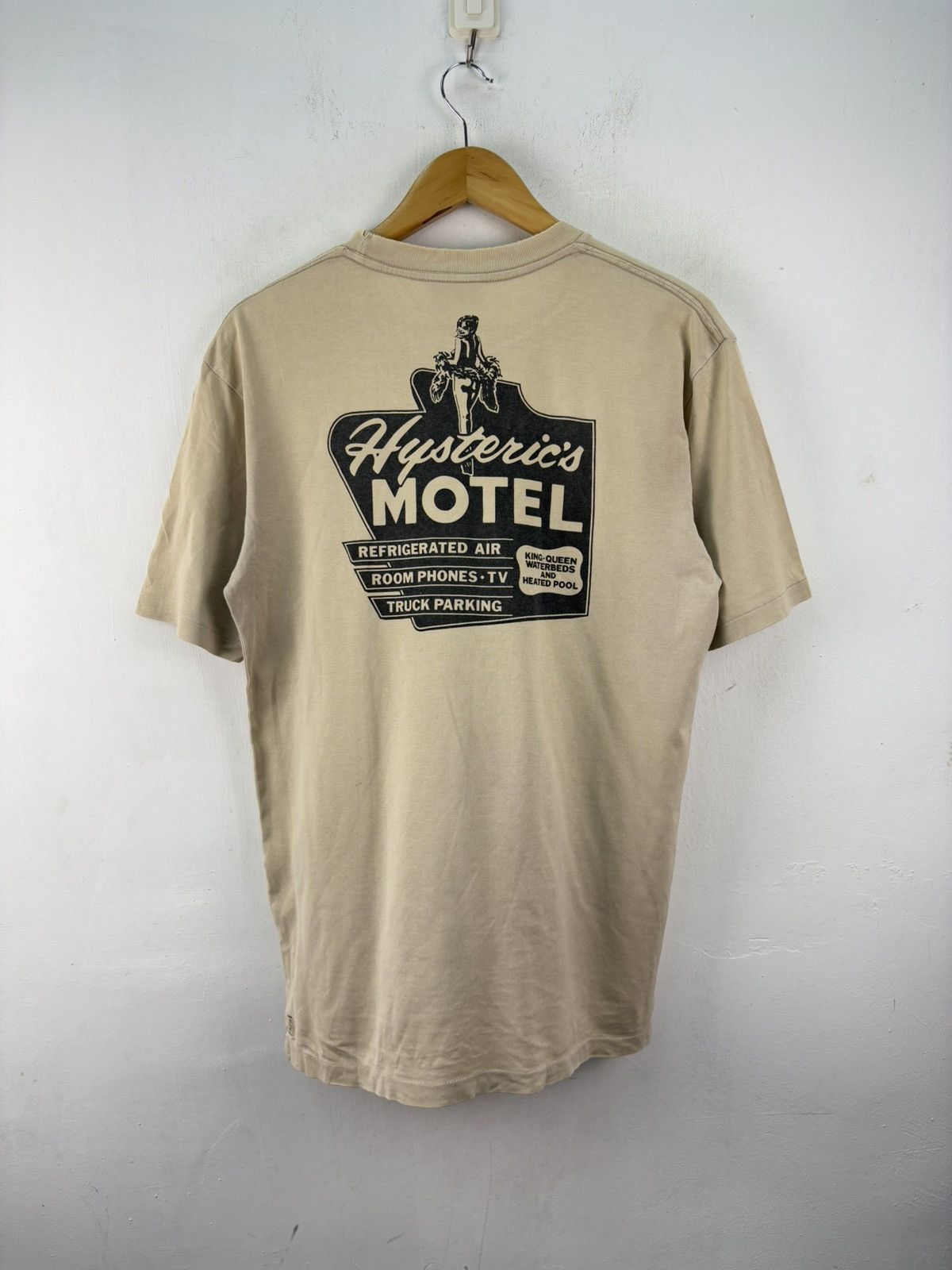 Hysteric Glamour Vintage Hysteric Glamour Tshirt Do Not Disturb Size US M / EU 48-50 / 2 - 1 Thumbnail