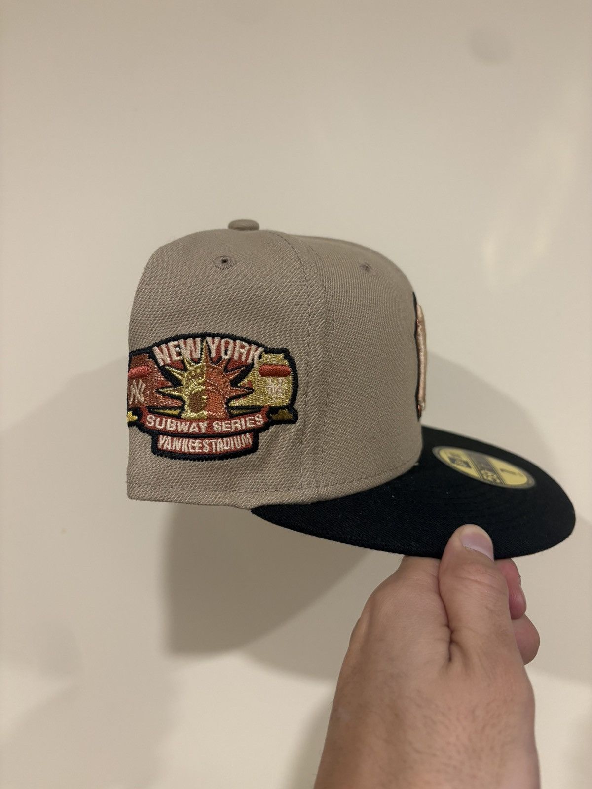 New Era New York Yankees New Era Subway Series Camel 59FIFTY Fitted Size ONE SIZE - 11 Thumbnail
