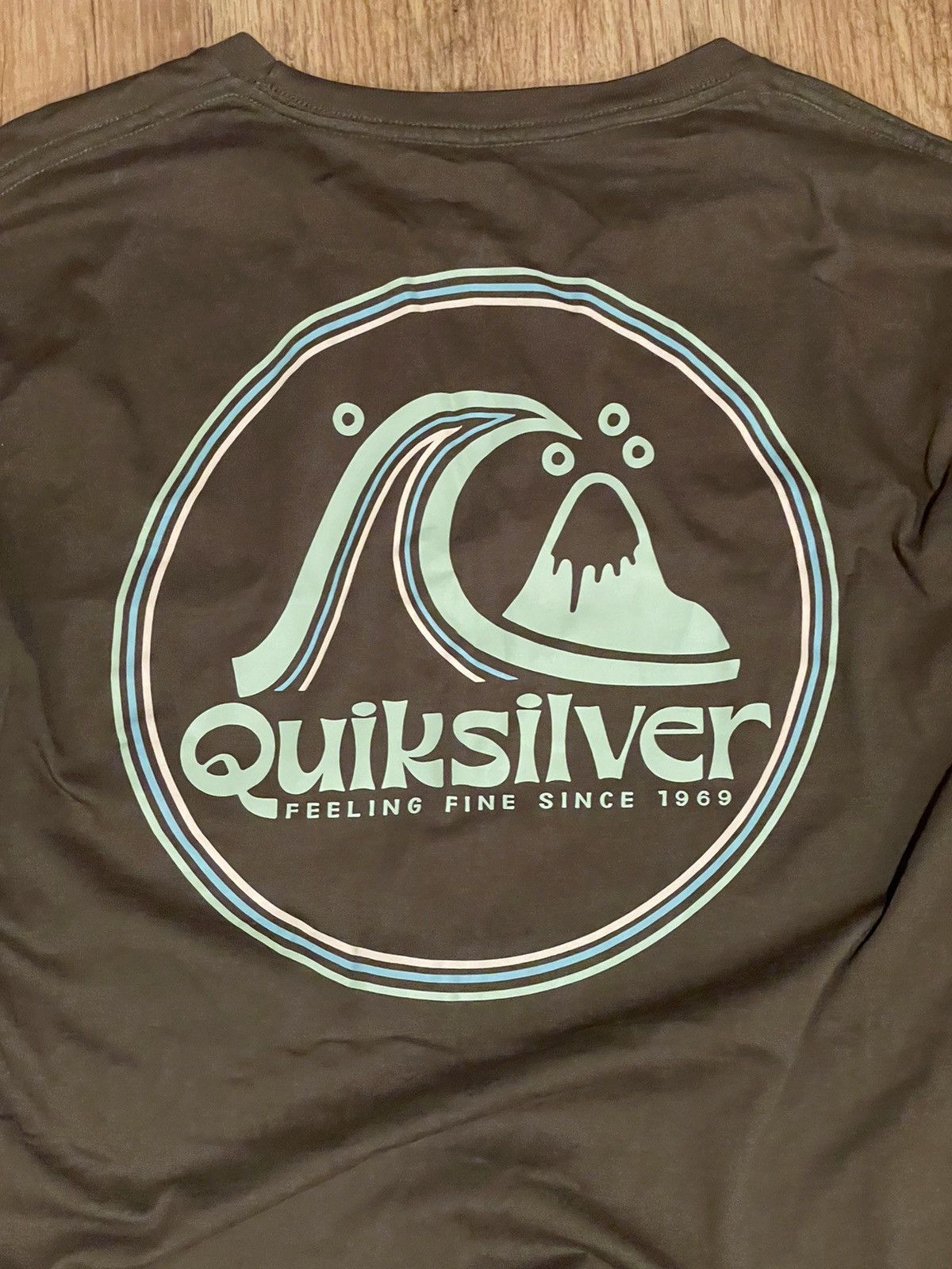 Quiksilver × Vintage QuickSilver Vintage Surf Style Long Sleeve Big Central Logo Size US M / EU 48-50 / 2 - 4 Thumbnail