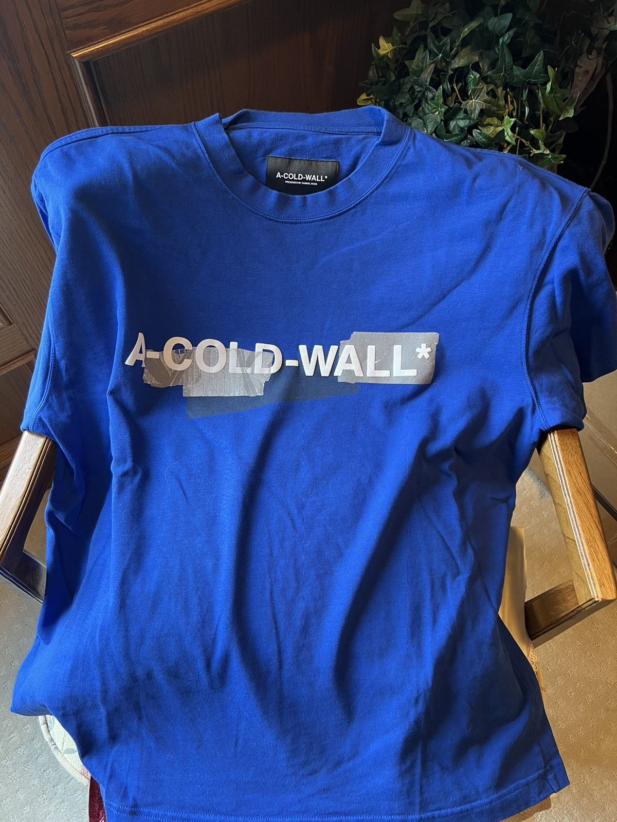 A-COLD-WALL* A-COLD-WALL Bright Blue T-shirt size (m/l) Size US L / EU 52-54 / 3 - 1 Thumbnail