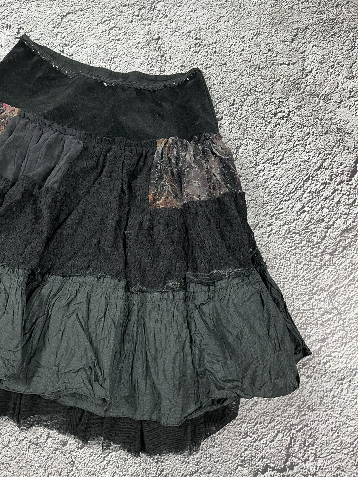 Japanese Brand Vintage 90s pleated mesh lush midi skirt retro style M Size 30" / US 8 / IT 44 - 9 Thumbnail