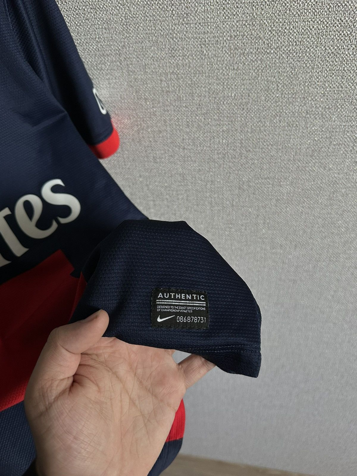 Nike 2013/14 Nike Paris Saint Germain PSG Soccer Jersey Size US M / EU 48-50 / 2 - 9 Thumbnail