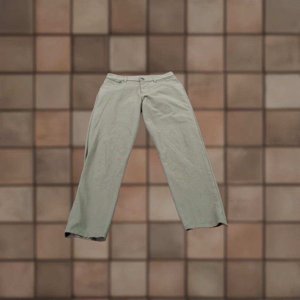 Lululemon Lululemon Pants Mens 28 Green Chino ABC Slim Fit Warpstreme LM5alws Pants Mens 28 Green Chino ABC Slim Fit Warpstreme LM5alws Size US 28 / EU 44 - 1 Thumbnail