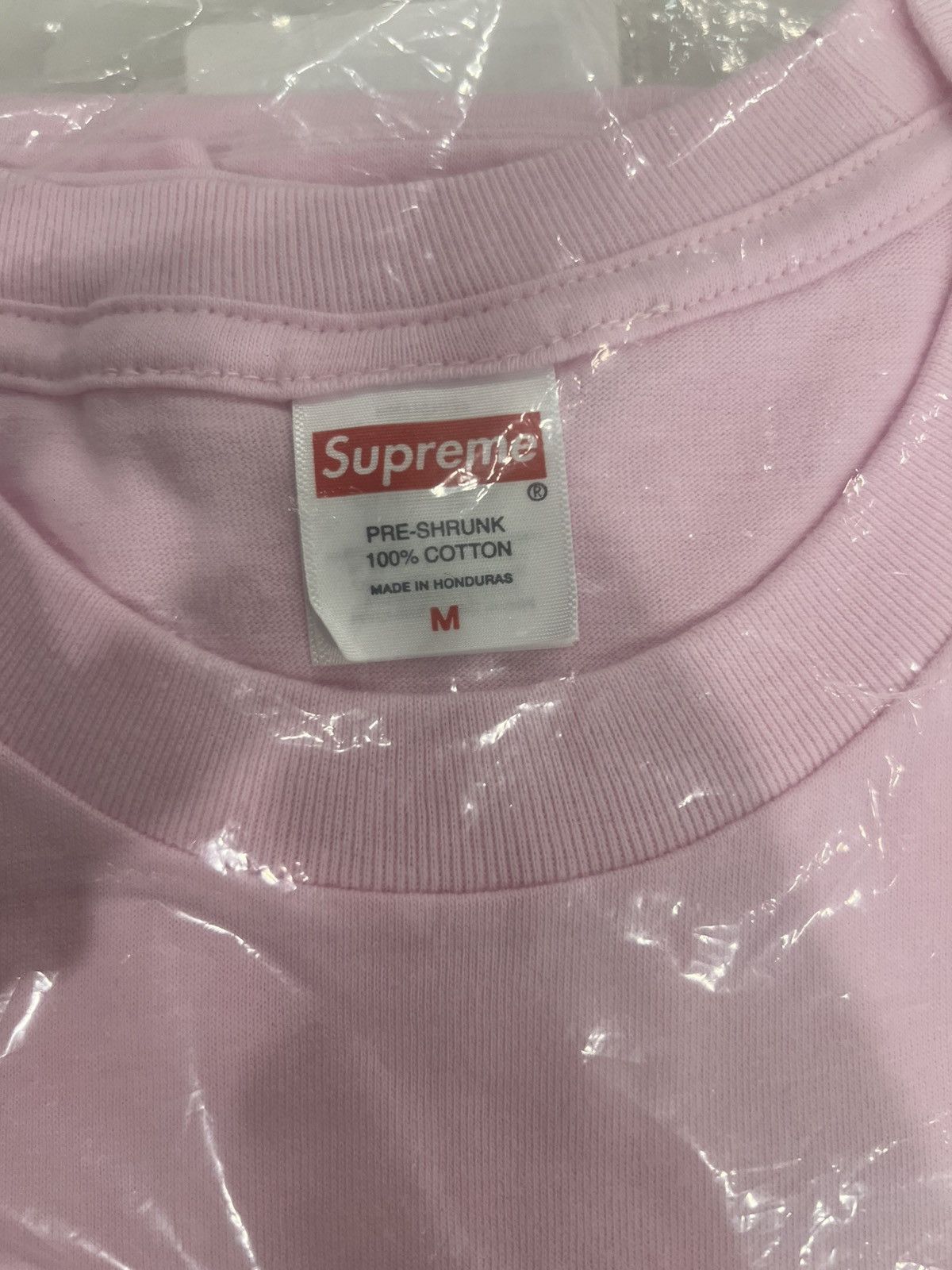 Supreme Pink supreme Spiderman tee Size US M / EU 48-50 / 2 - 2 Thumbnail