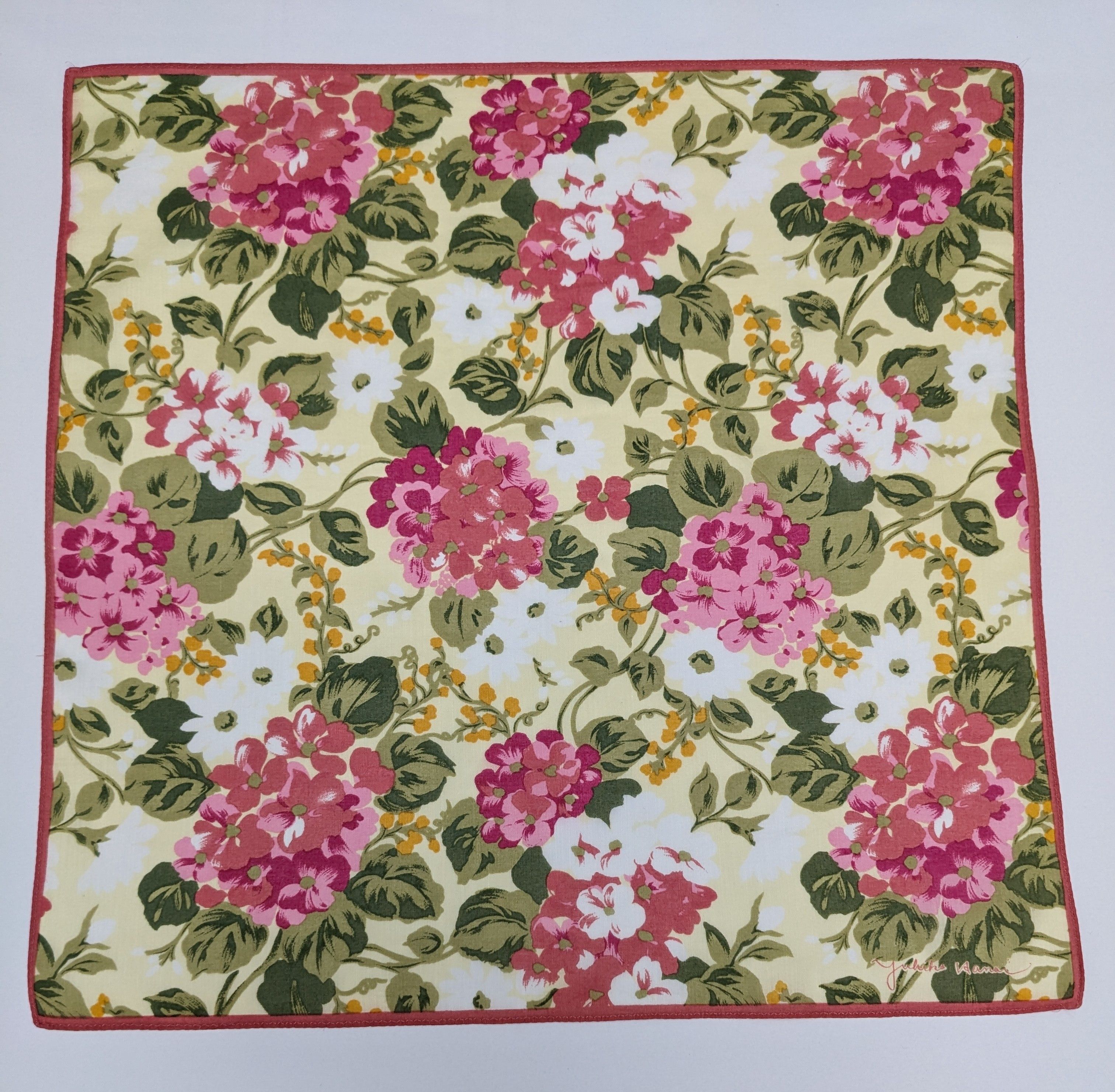 Japanese Brand Yukiko Hanai Designer Pink & White Floral Hydrangea Size ONE SIZE - 3 Thumbnail