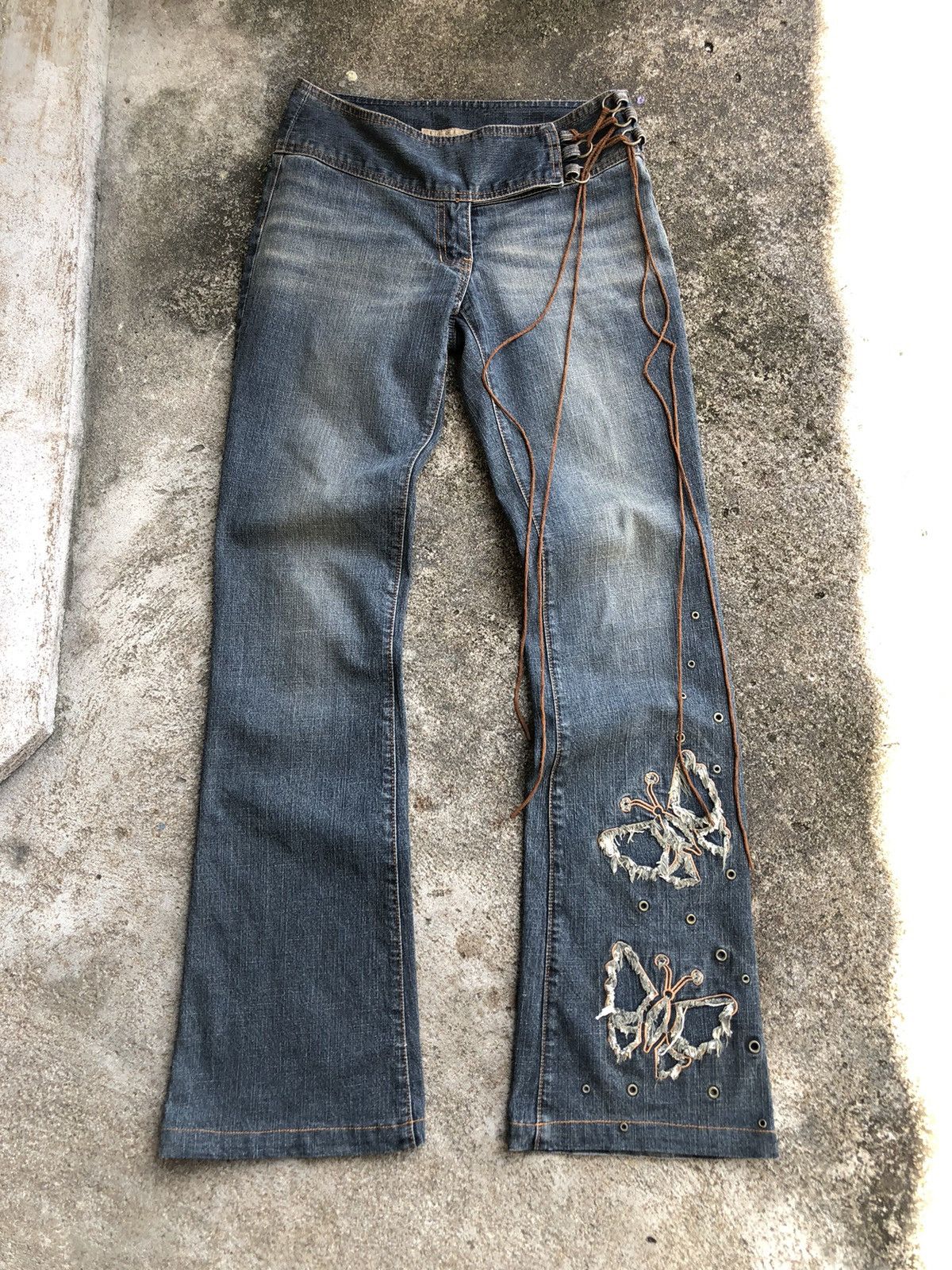 Japanese Brand Vintage Egoist Japanese Flared Denim Distressed Y2k Punk Size 28" / US 6 / IT 42 - 1 Thumbnail