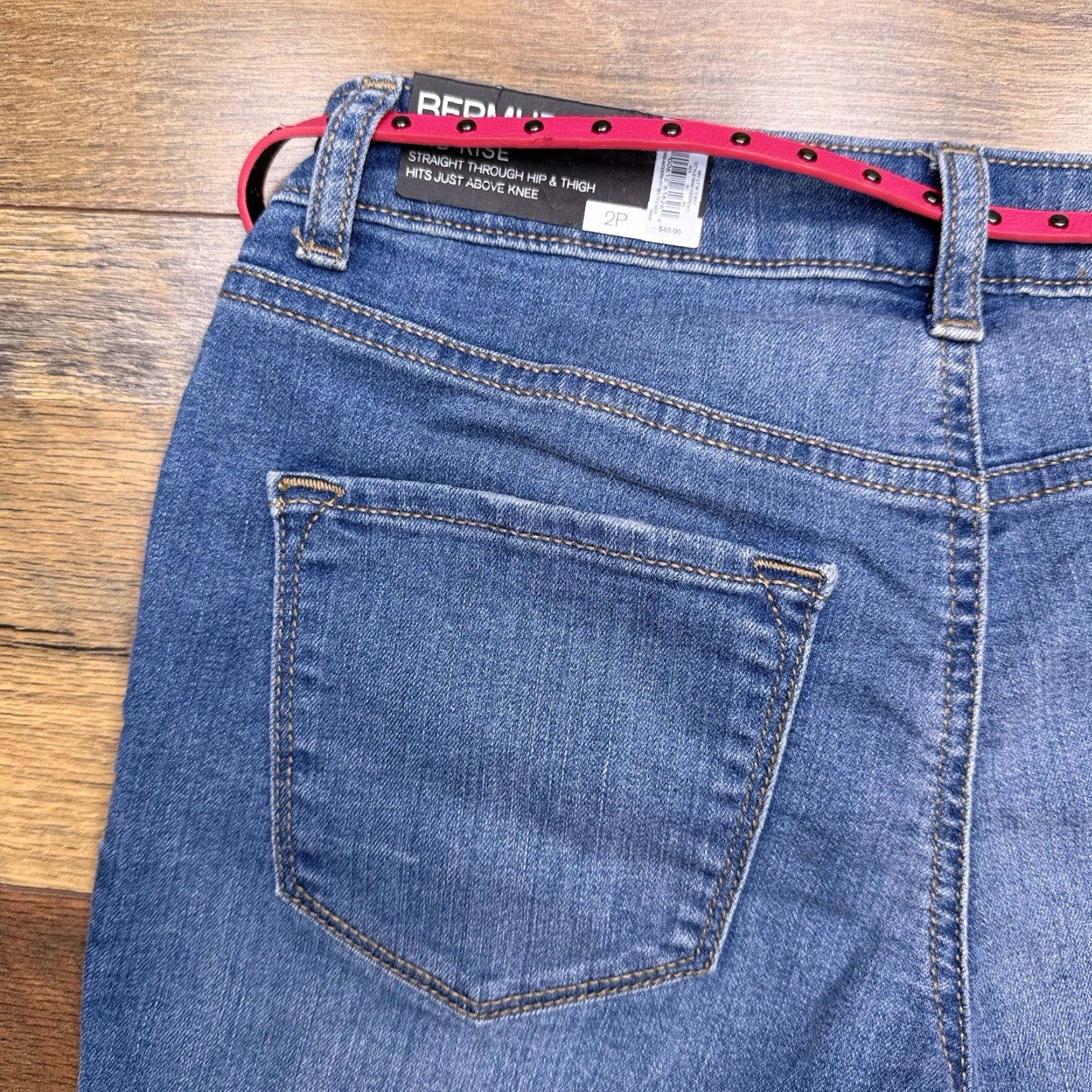 Apt. 9 **Apt. 9 Blue Petite Women's Bermuda Shorts Cuffed Belted New** User: **New Title: Bermuda Blue Petite Women's Apt. 9 Shorts Cuffed Belted** Size 26" / US 2 / IT 38 - 6 Thumbnail