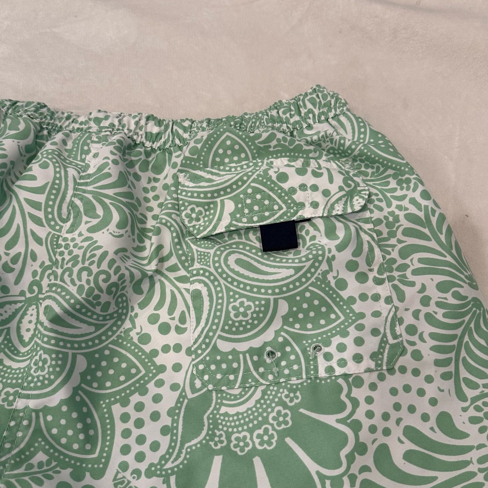 Vineyard Vines Men's Vineyard Vines Swim Trunks sz XL Men's Swimwear Size US 40 / EU 56 - 10 Thumbnail