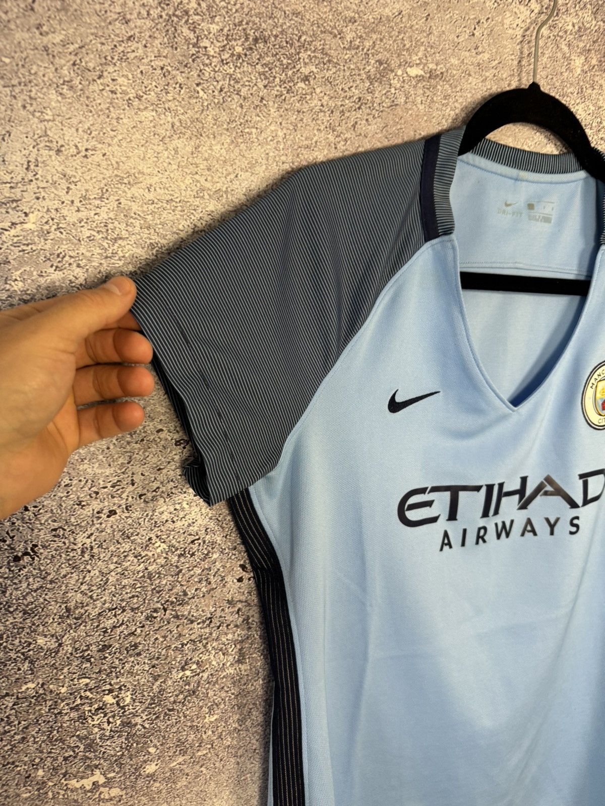 Nike × Vintage Woman Manchester City 2016/17 Nike Soccer Jersey Blokcore Size US M / EU 48-50 / 2 - 5 Thumbnail